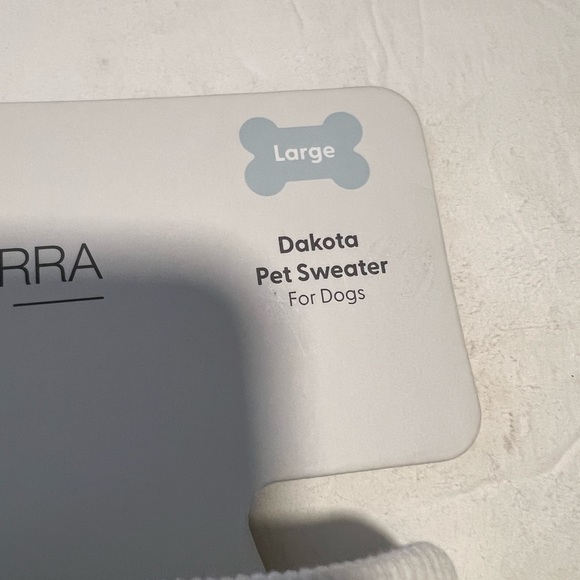 Koolaburra by Ugg Dakota blue fleece dog sweater - Picture 4 of 8